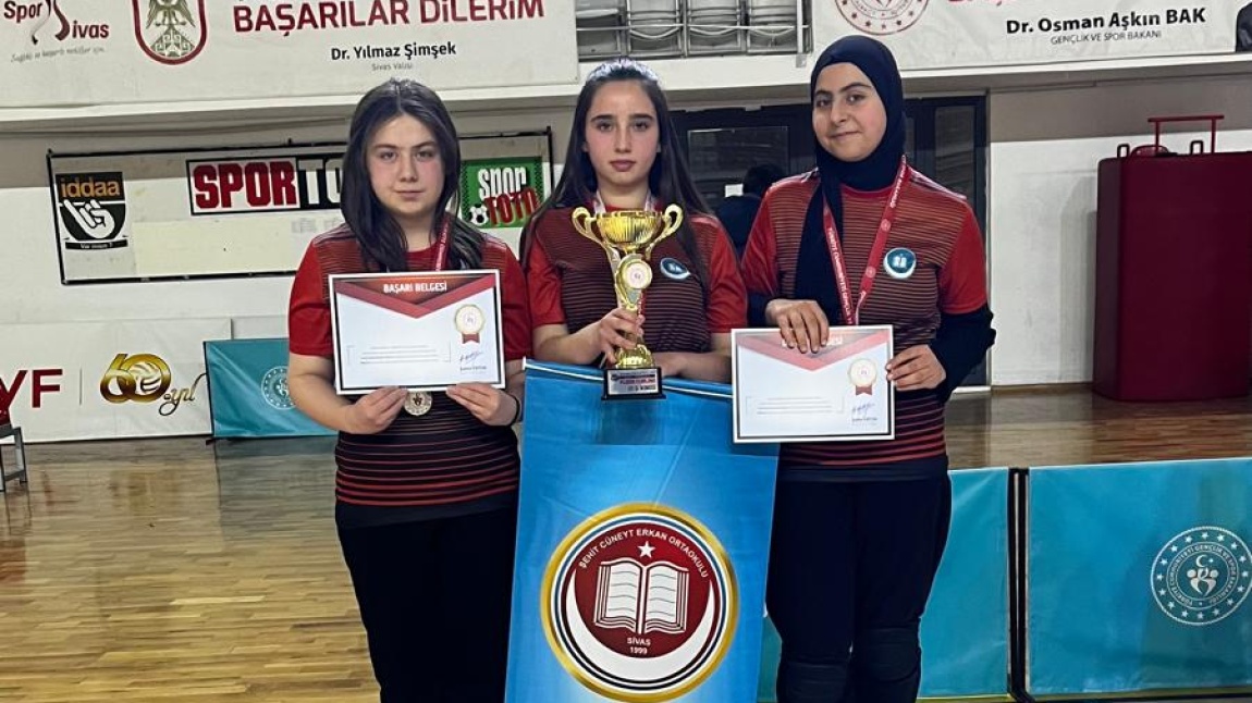 Floor Curling'te İl 2.si Olduk.